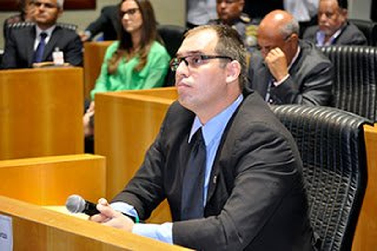 Delegado Rodolfo Laterza diz na CPI da Sonegação que Operação Derrama ficou pela metade