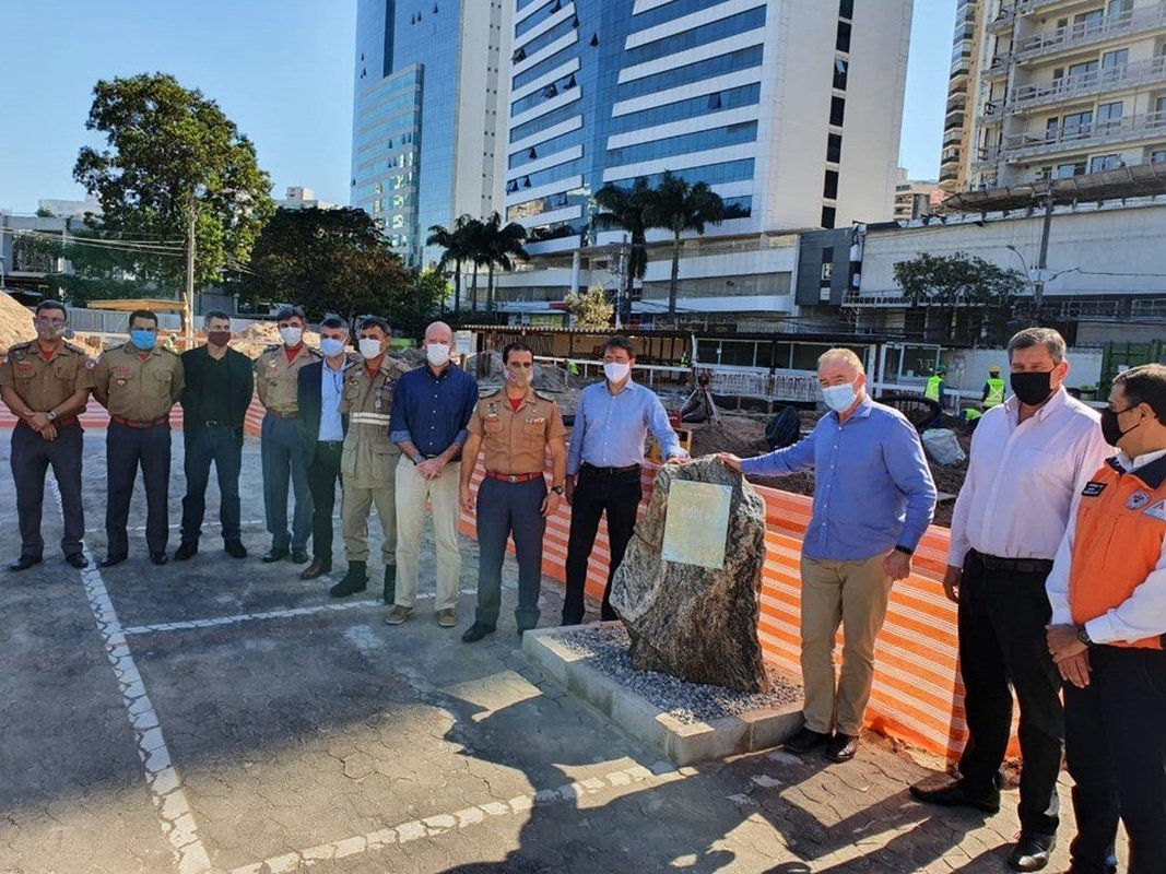 Casagrande lança pedra fundamental do Centro de Inteligência da Defesa Civil