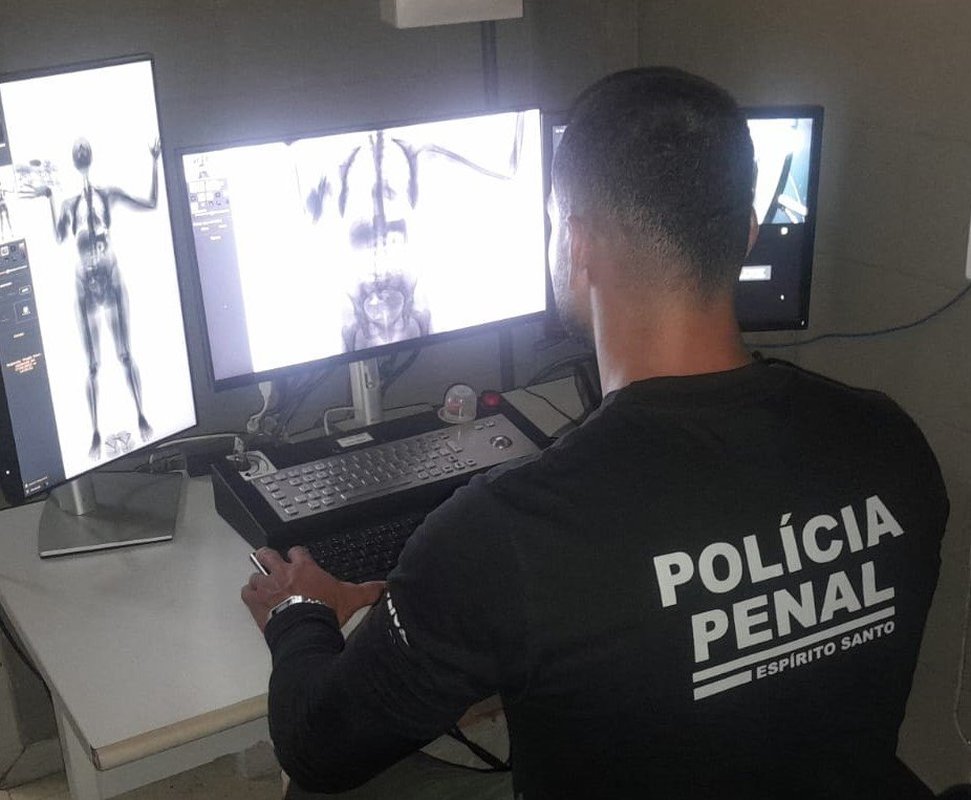 Uso de scanner corporal aumenta a segurança nos presídios e leva dignidade aos familiares de presos no Espírito Santo