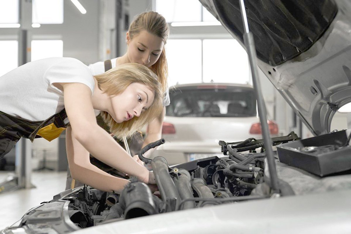 Detran promove curso de mecânica para mulheres no Espírito Santo