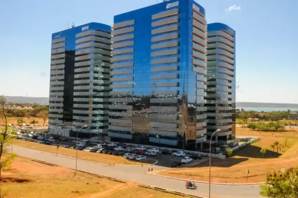 Operação Aquarela apurou desvio de recursos públicos entre 2004 e 2007 no Distrito Federal: Políticos e empresários capixabas investigados por suposto rombo contra Banco Regional de Brasília