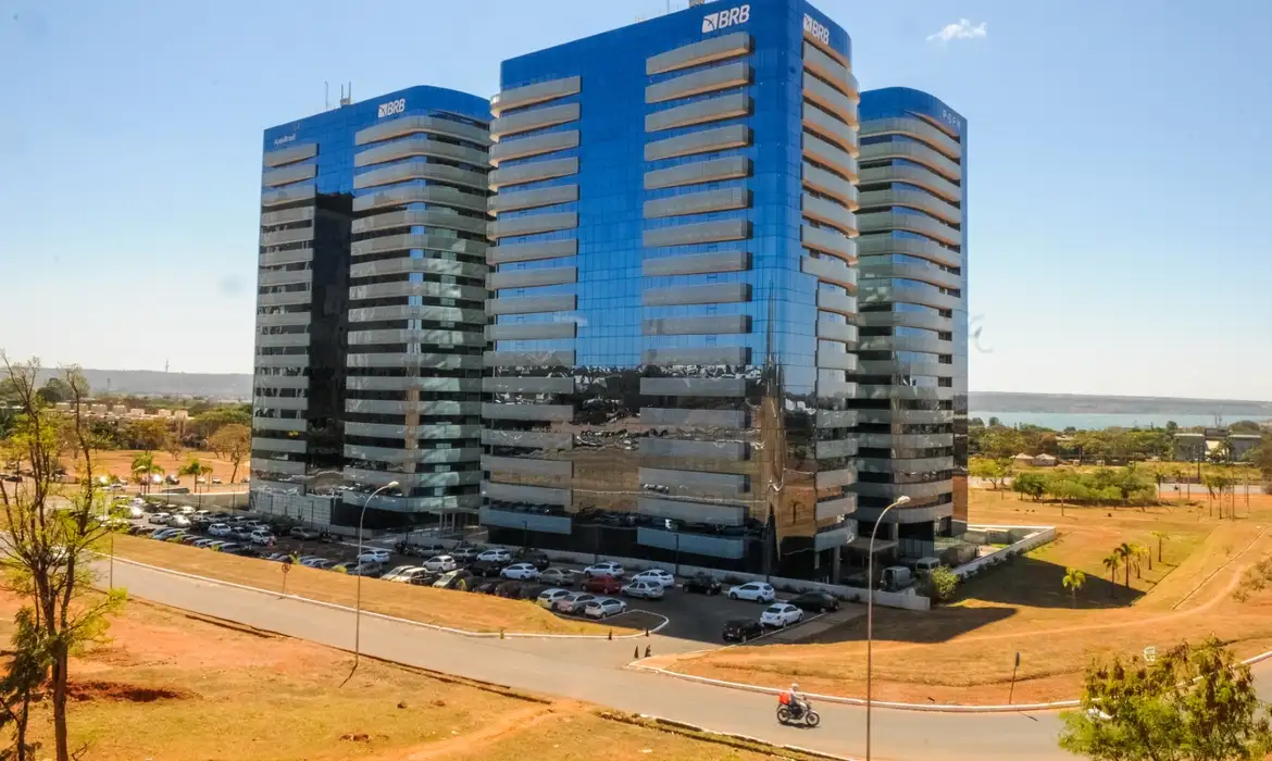 Operação Aquarela apurou desvio de recursos públicos entre 2004 e 2007 no Distrito Federal: Políticos e empresários capixabas investigados por suposto rombo contra Banco Regional de Brasília