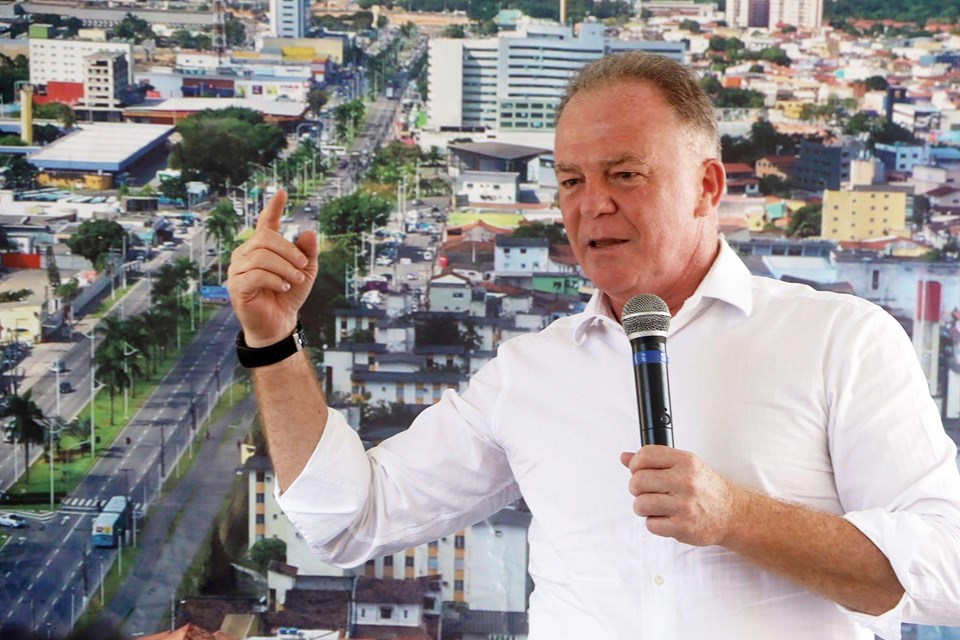 Renato Casagrande autoriza obras de infraestrutura e ampliação de escolas na Serra