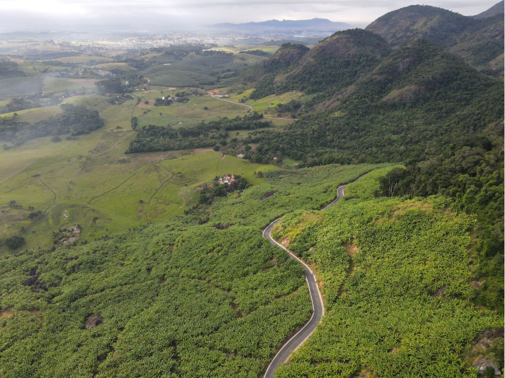 Casagrande e Euclério Sampaio inauguram novo asfalto da estrada de Duas Bocas