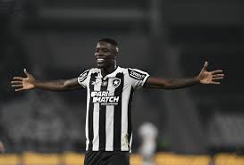 Luiz Henrique é uma das novidades da lista de Dorival Júnior para as Eliminatórias