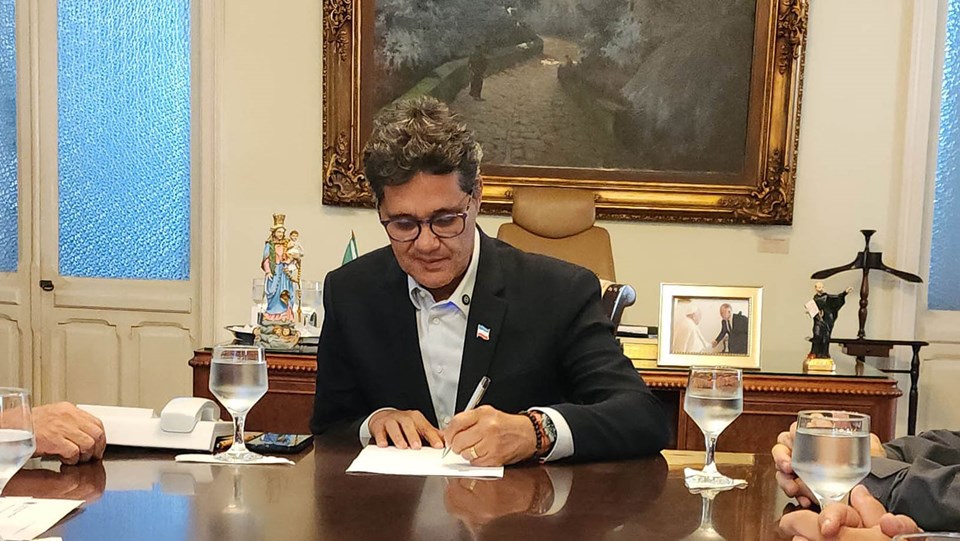 ESTADO PRESENTE: Mais 650 soldados, ampliação de vagas para oficiais da PM e convocação de 100 jovens para curso de formação do Corpo de Bombeiros