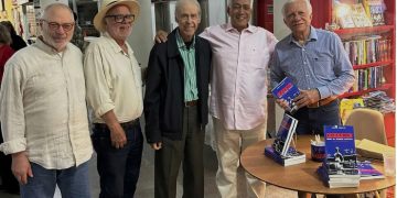 Novo livro de Roberto Junquilho mostra as armas utilizadas pela extrema-direita para enganar a população