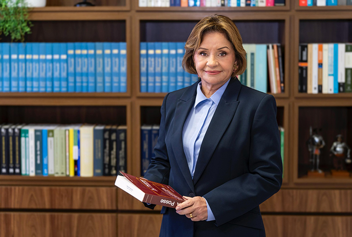 Janete Vargas Simões quebra tabu de 134 anos e vai ser a primeira mulher presidente do Tribunal de Justiça do Espírito Santo