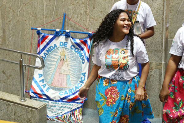 Assembleia Legislativa reconhece trajetória de 60 anos das Apaes no Espírito Santo