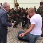 Chamado de ‘Michel Jackson de Colatina’, deputado que dançou ‘Beatles’ com Hartung é criticado na Câmara de Vitória