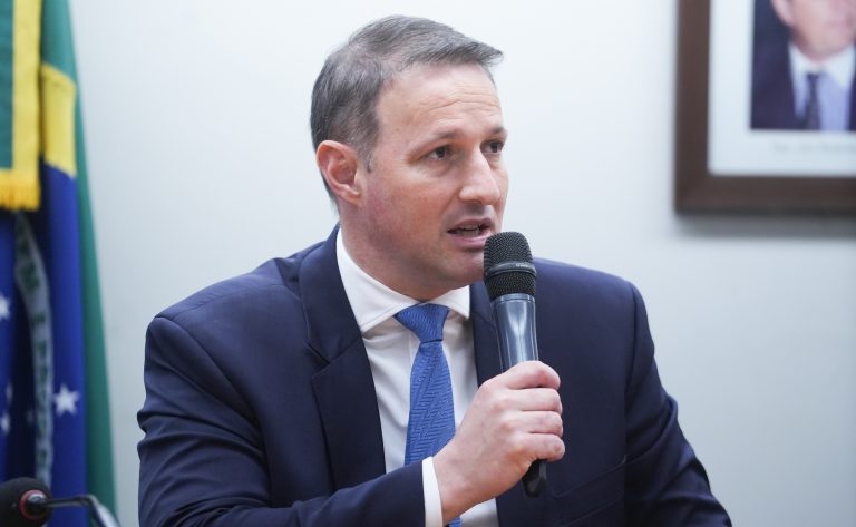 Relator da Lei Antifacção queria que Polícia Federal investigasse crime organizado só com autorização dos governadores