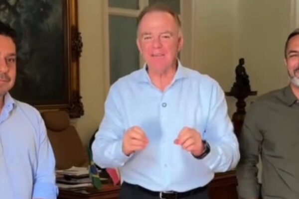 Casagrande e Tyago Hoffmann anunciam concurso público com mais de 900 vagas para o Hospital Dório Silva