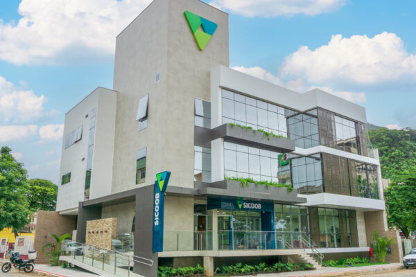 Nascido no Espírito Santo, Sicoob alcança 1 milhão de cooperados