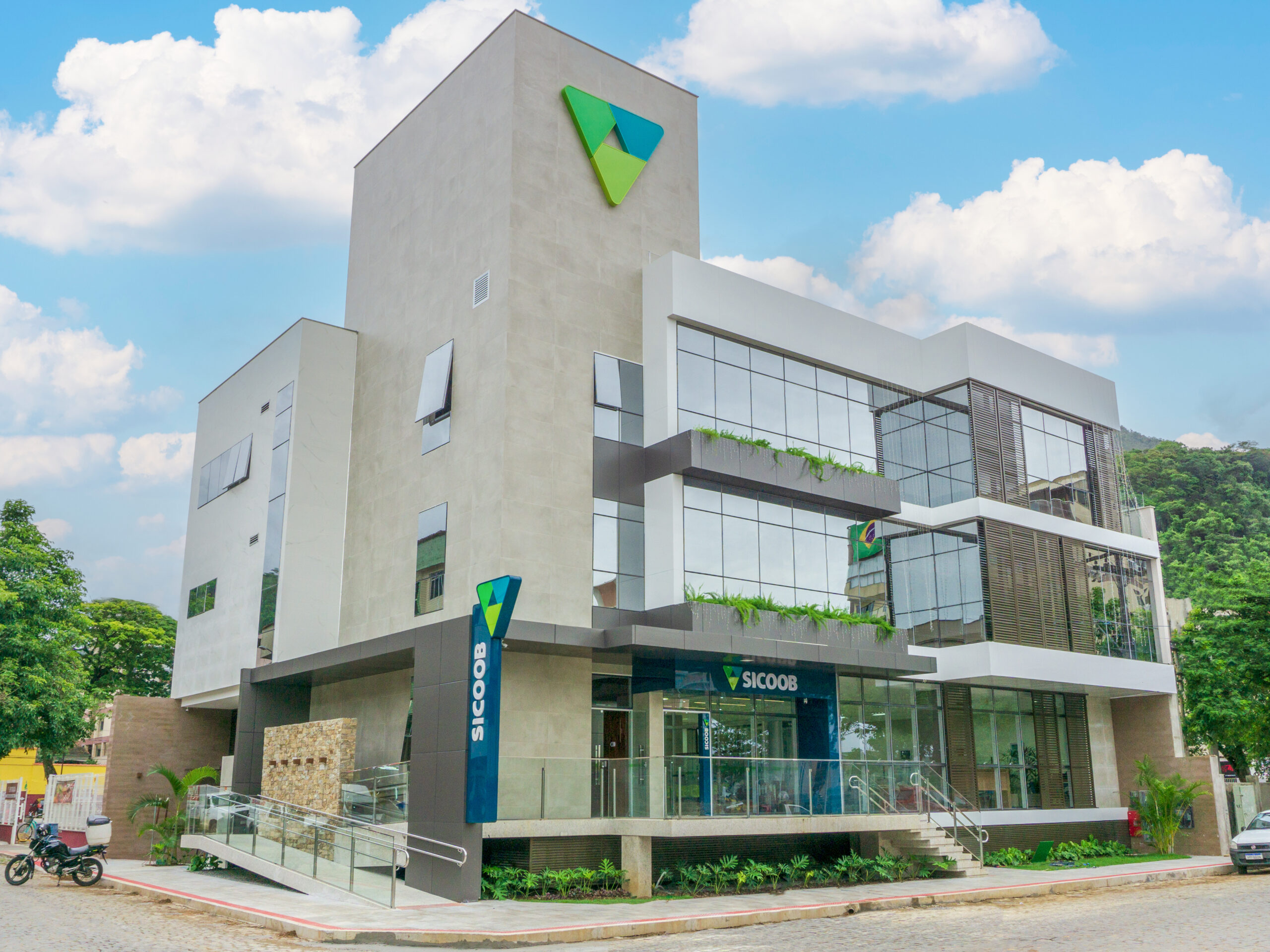 Nascido no Espírito Santo, Sicoob alcança 1 milhão de cooperados