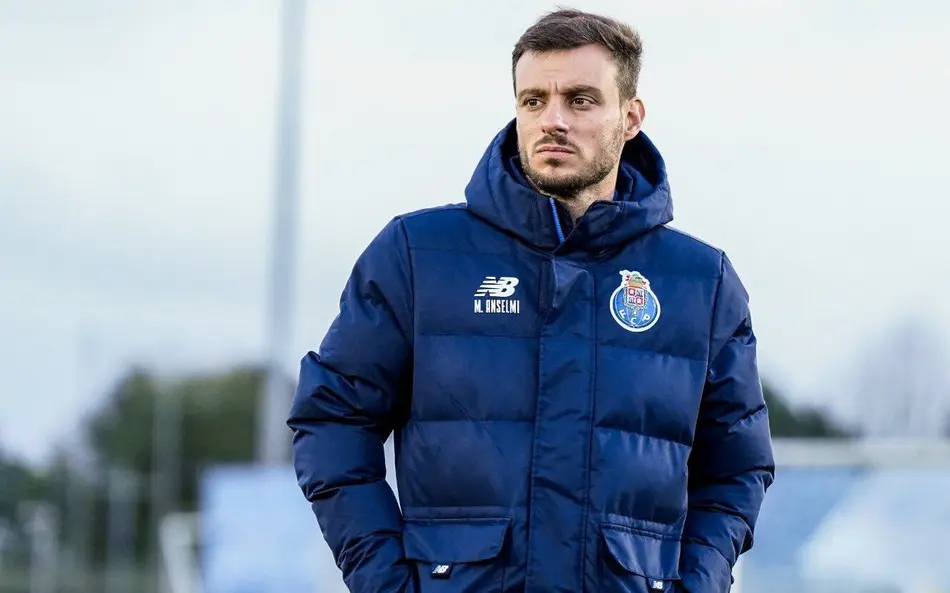 Botafogo anuncia contratação do técnico Martín Anselmi