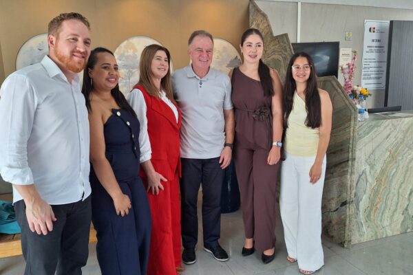 EXCLUSIVO: Casagrande fala sobre conversa com Arnaldinho e pode anunciar na 5ª feira Ricardo Ferraço como candidato ao Governo