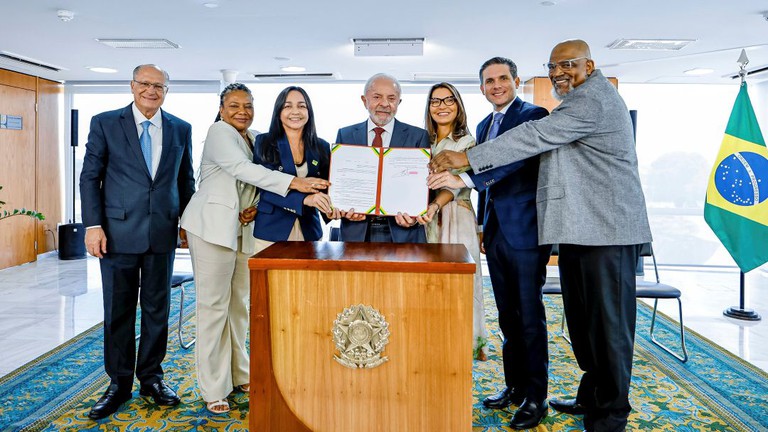 “Força simbólica muito profunda”, diz Lula, sobre decreto que reconhece a música gospel como manifestação cultural