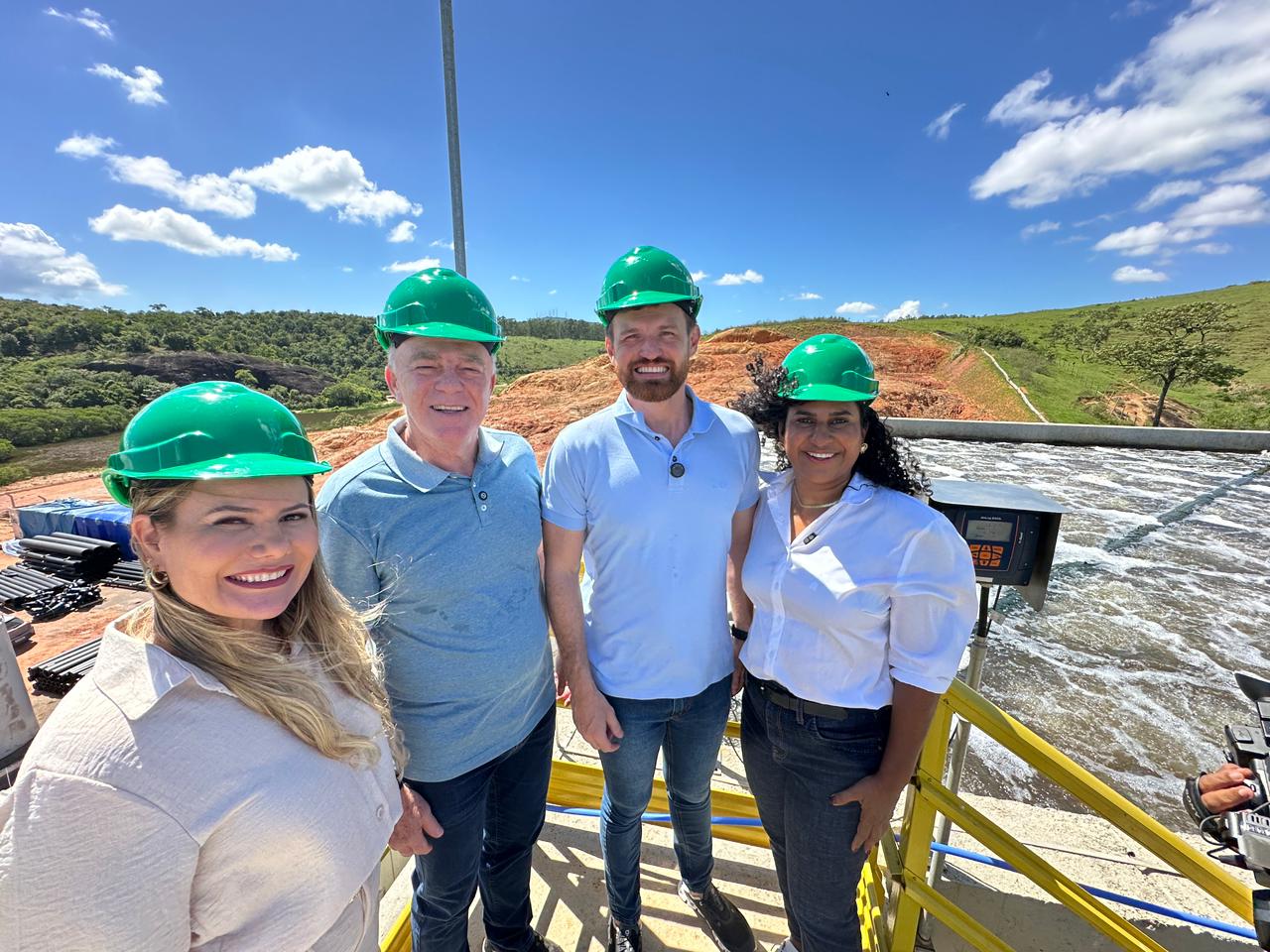 Governador enaltece trabalho da Cesan e pede à população que poupe água