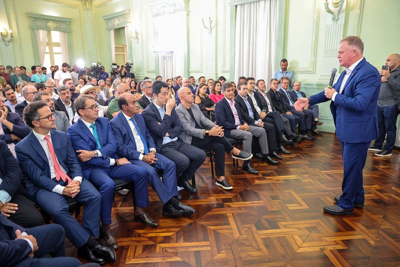 A mensagem de Casagrande para quem se enriquece com a política: ‘Nossa conversa com o empresariado é transparente e reto’