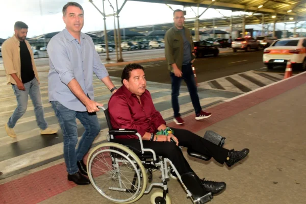 Magno Malta pode entrar na disputa para governador do Estado