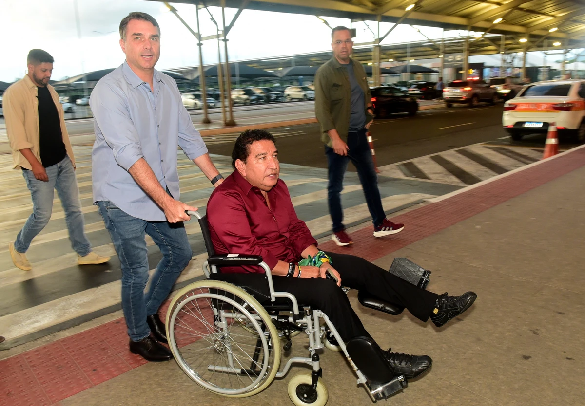 Magno Malta pode entrar na disputa para governador do Estado