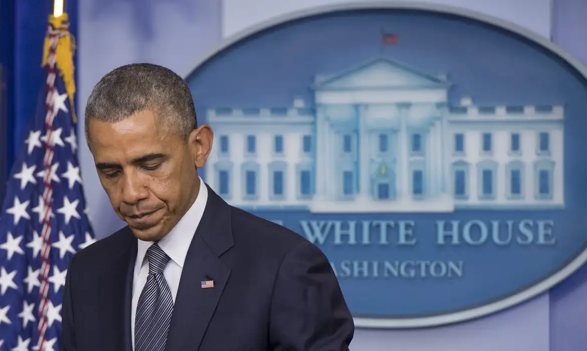 Obama comenta teorias sobre existência de ETs e Área 51 em entrevista