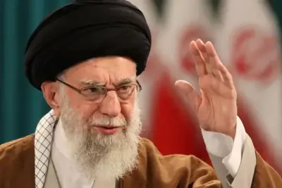 EUA E ISRAEL MATAM O LÍDER SUPREMO DO IRÃ