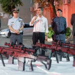 Ricardo Ferraço entrega à Polícia Militar novos fuzis e viaturas para o combate à criminalidade