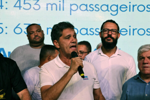 Ricardo Ferraço dispara e lidera disputa ao Governo do Espírito Santo