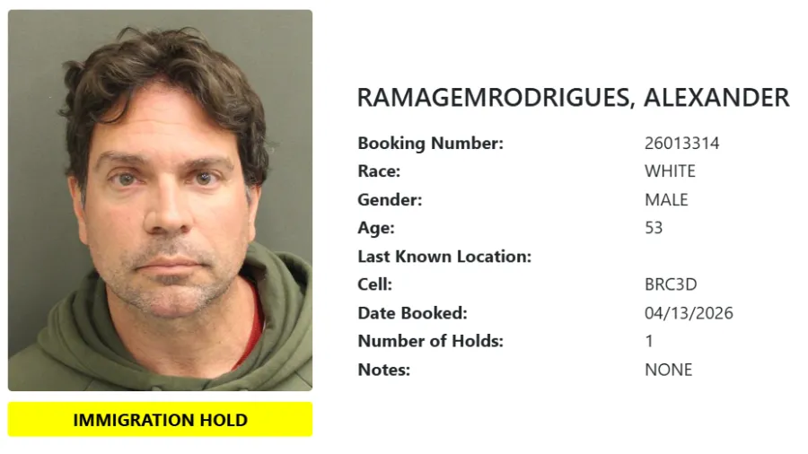 EUA divulgam foto de Ramagem após ser preso pela Polícia de Imigração