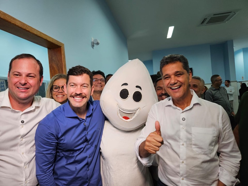 Ricardo Ferraço e Arnaldinho Borgo inauguram mais uma Unidade Básica de Saúde em Vila Velha