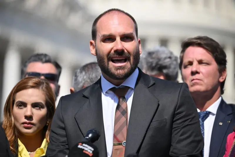 EDUARDO BOLSONARO É CONDENADO POR COAGIR O STF
