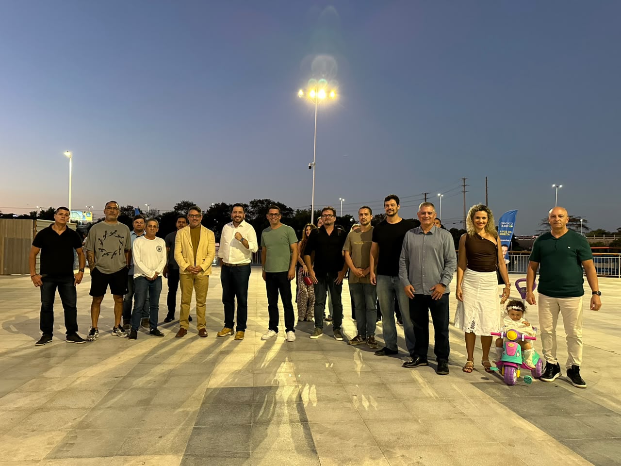 Vereador bolsonarista ignora jogada rasteira de Pazolini/Cris, mostra força política e faz visita técnica a obra do Canal de Camburi ao lado da nata empresarial capixaba