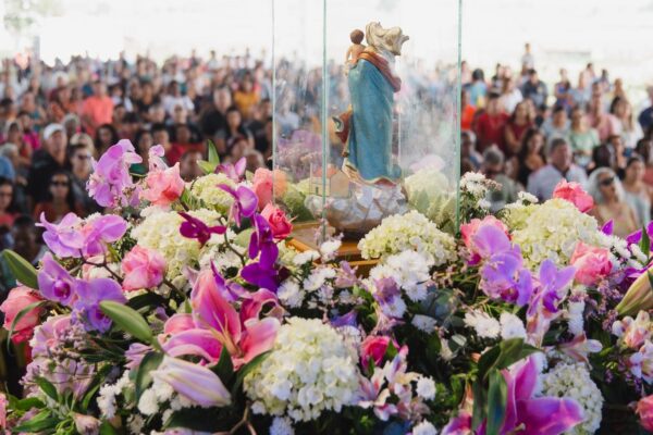Presidente Kennedy sedia a segunda maior festa religiosa do Espírito Santo