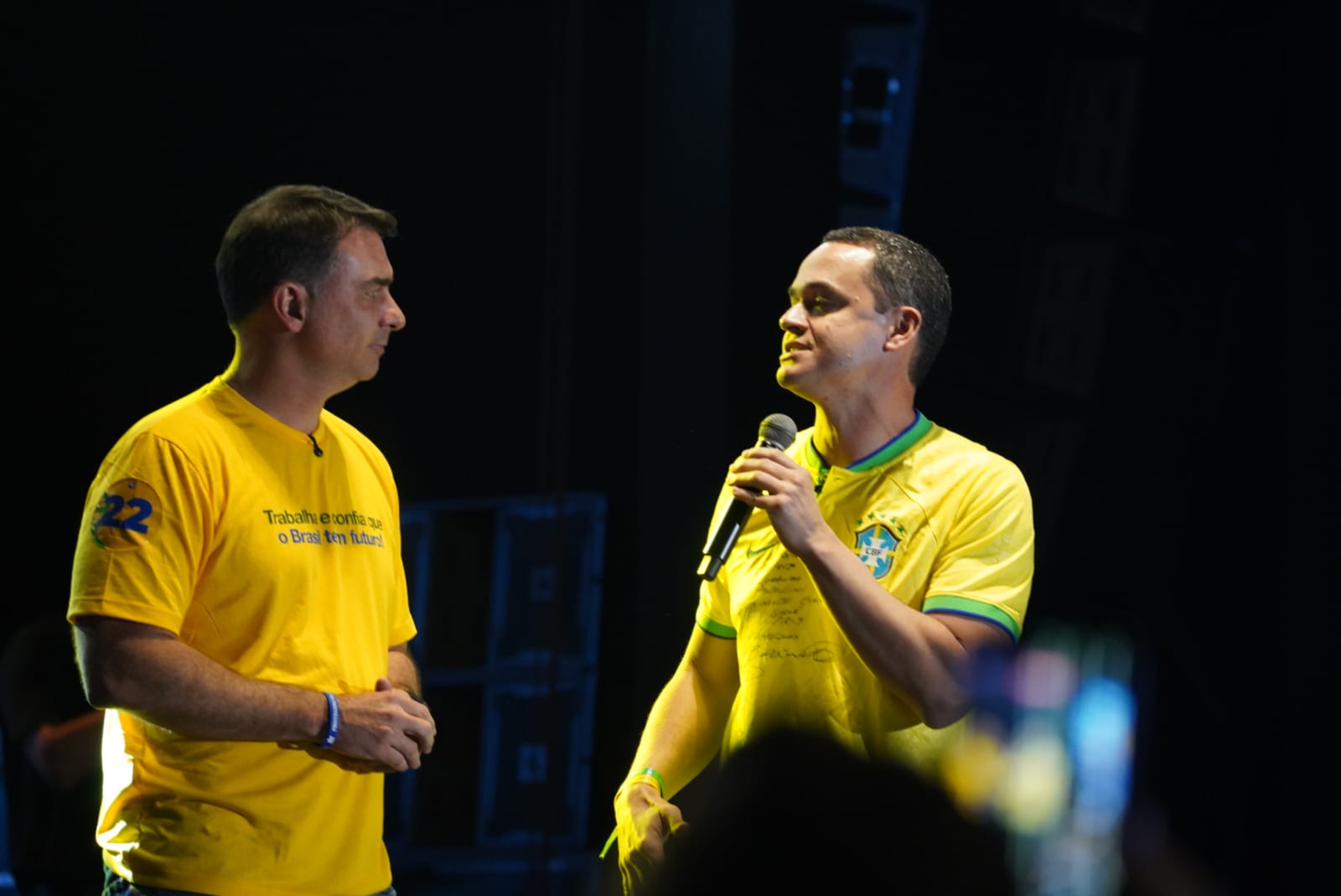 ‘ACORDO CARACU’: Pazolini quer apoio do partido de Bolsonaro, mas humilha Magno Malta e ignora Maguinha e Flávio nas redes sociais