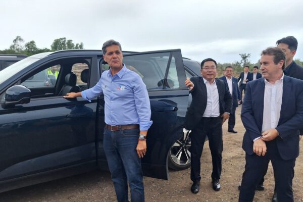 ‘JUSTIÇA HISTÓRICA’: Ricardo Ferraço é o maior responsável pela instalação de fábrica de veículos da China no Estado
