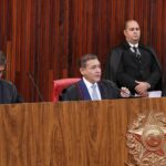 Nunes Marques rebate acusação falsa feita por Flávio Bolsonaro e defende “robustez” do sistema de votação em meio a pressão para reação do TSE a ataques às urnas